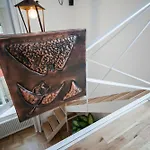 Ovo - Slow Travel 4*