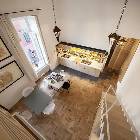 Ovo - Slow Travel Bed & Breakfast